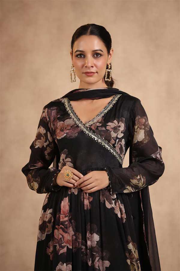 Black Radiance: Chinon Anarkali with Flared Sharara