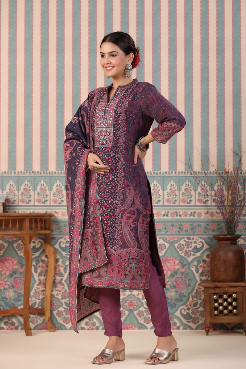 KAANI ELEGANCE: DIGITAL PRINT STITCHED SUIT SET