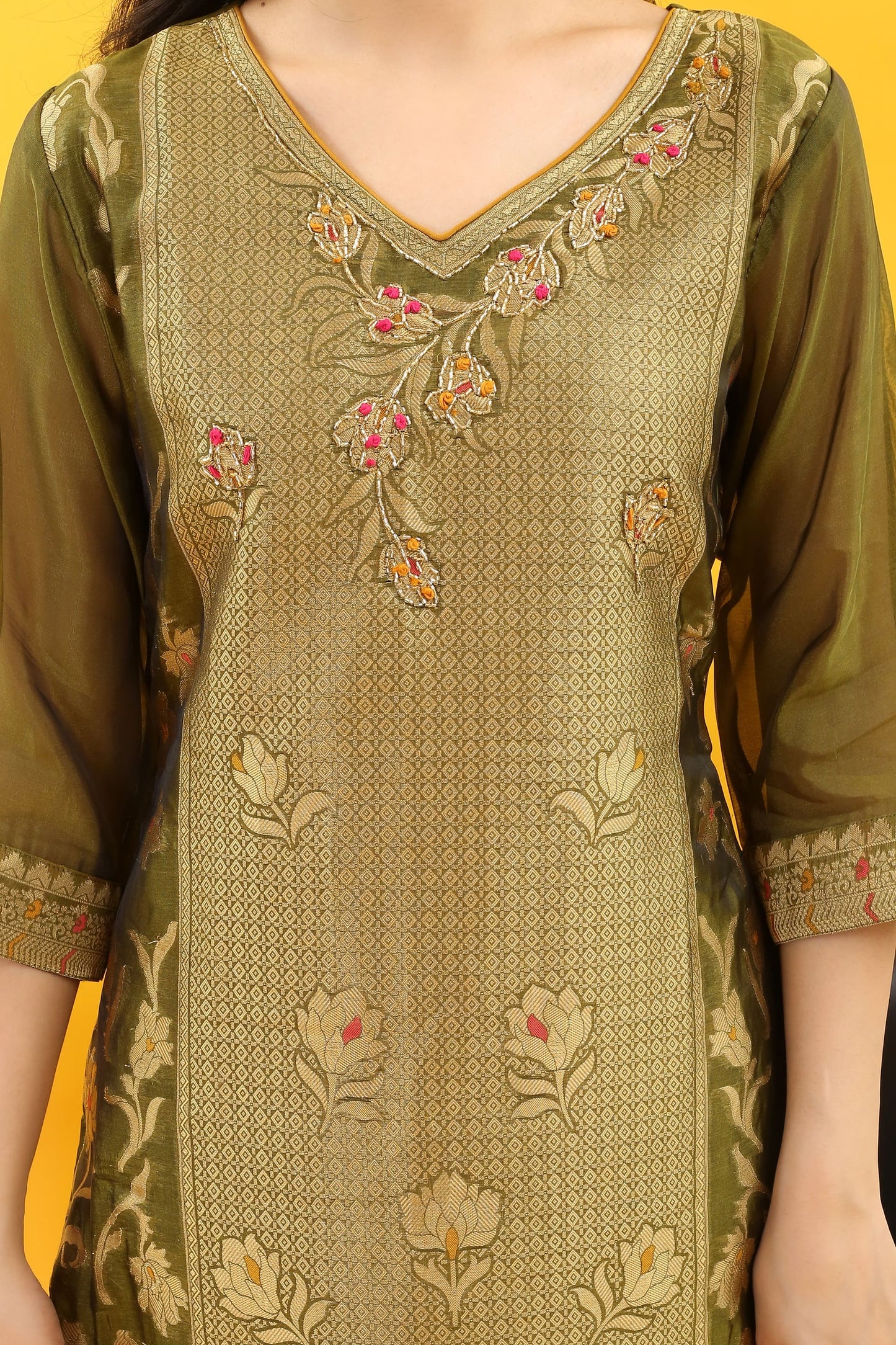 Tyohar Glamour (Pickle green): 46-Inch Pure Organza Jacquard Kurta, Viscose Pants, and Stylish Dupatta