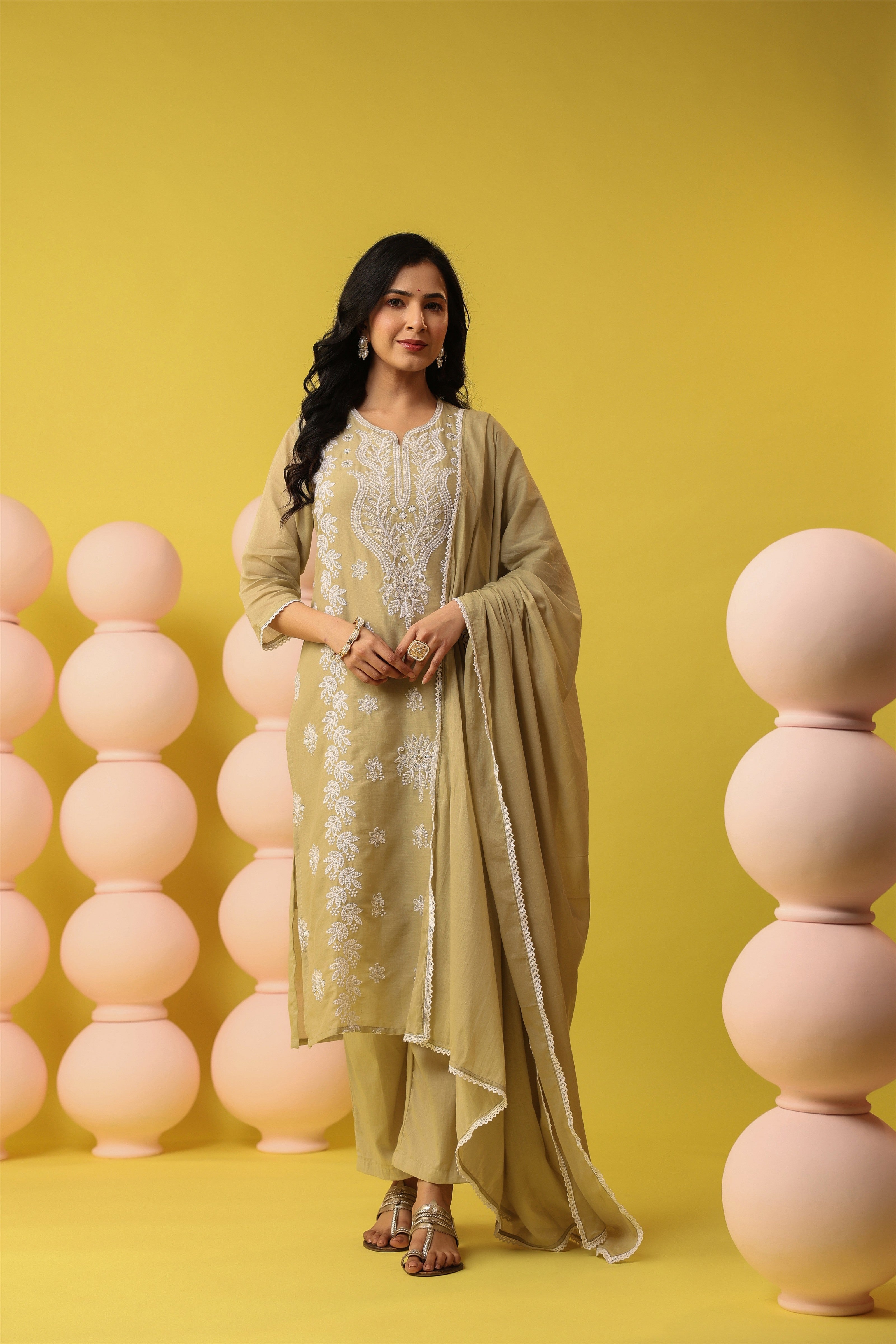 Soft Beige Pure Cotton Suit Set with Delicate Thread Embroidery & Mul ...