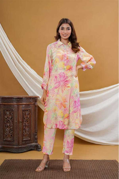 Effortless Chic: Apple-Shaped Kurta in Soft Muslin Fabric