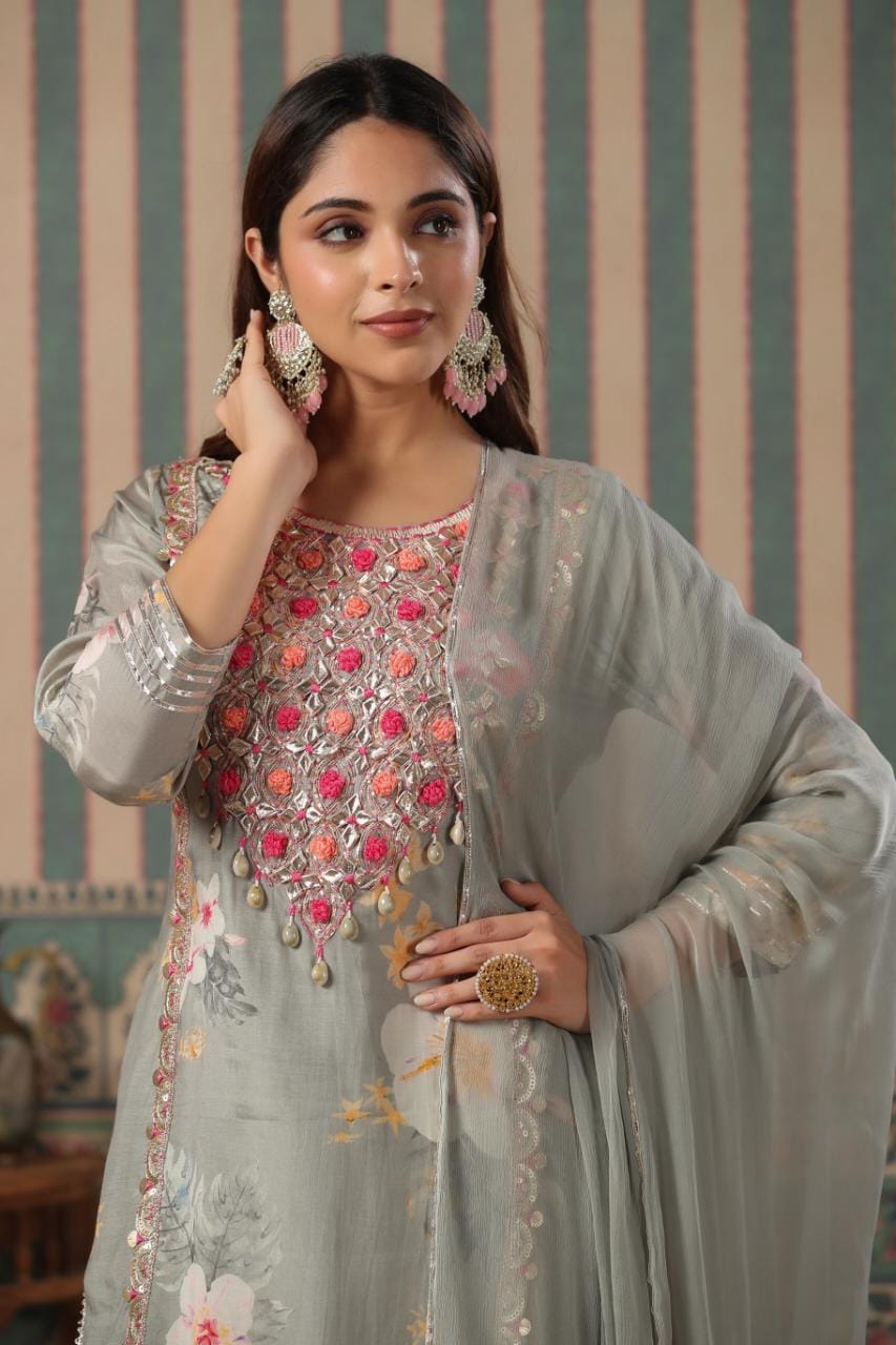 FLORAL BLISS: PURE MUSLIN KURTA WITH TIERED GOTA SHARARA (GREEEN COLOR)