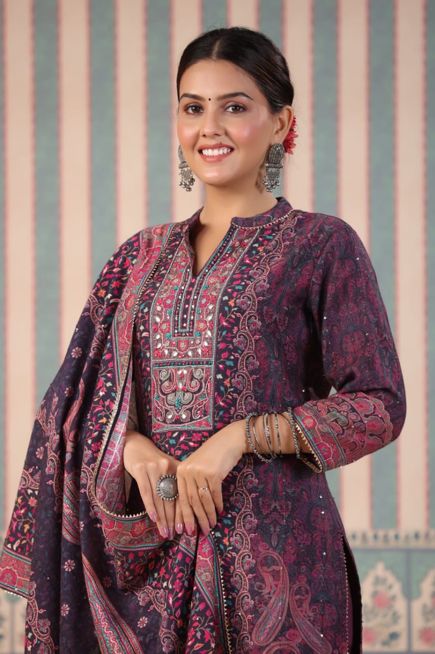 KAANI ELEGANCE: DIGITAL PRINT STITCHED SUIT SET
