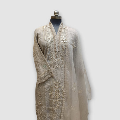 Pakistani Suit 20243