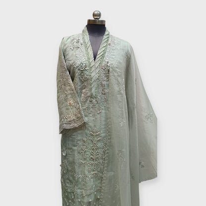 Pakistani Suit 20243