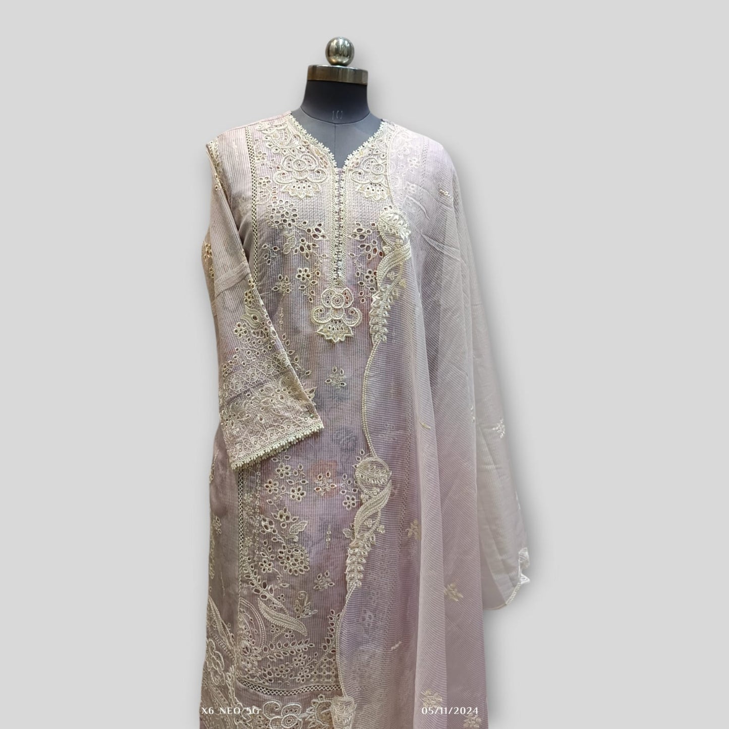 Pakistani Suit 20241